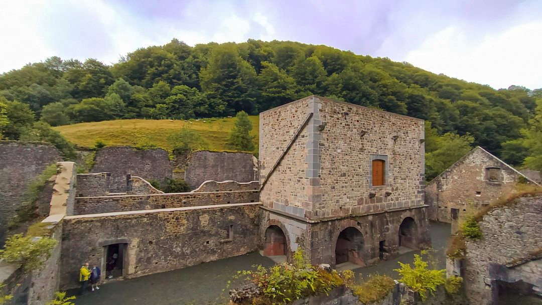 Uztailaren 13tik aurrera, udan Orbaizetako Munizio Fabrika bisitatzeko aukera larunbatero. 

📆 *uztailak 13 julio* (larunbata / sábado)
⏲️ 12:00
🏘️ KULTUR OLA 
#Orbaizeta 

Todos los sábados visita guiada a la Fabrica de Municiones de Orbaizeta.
