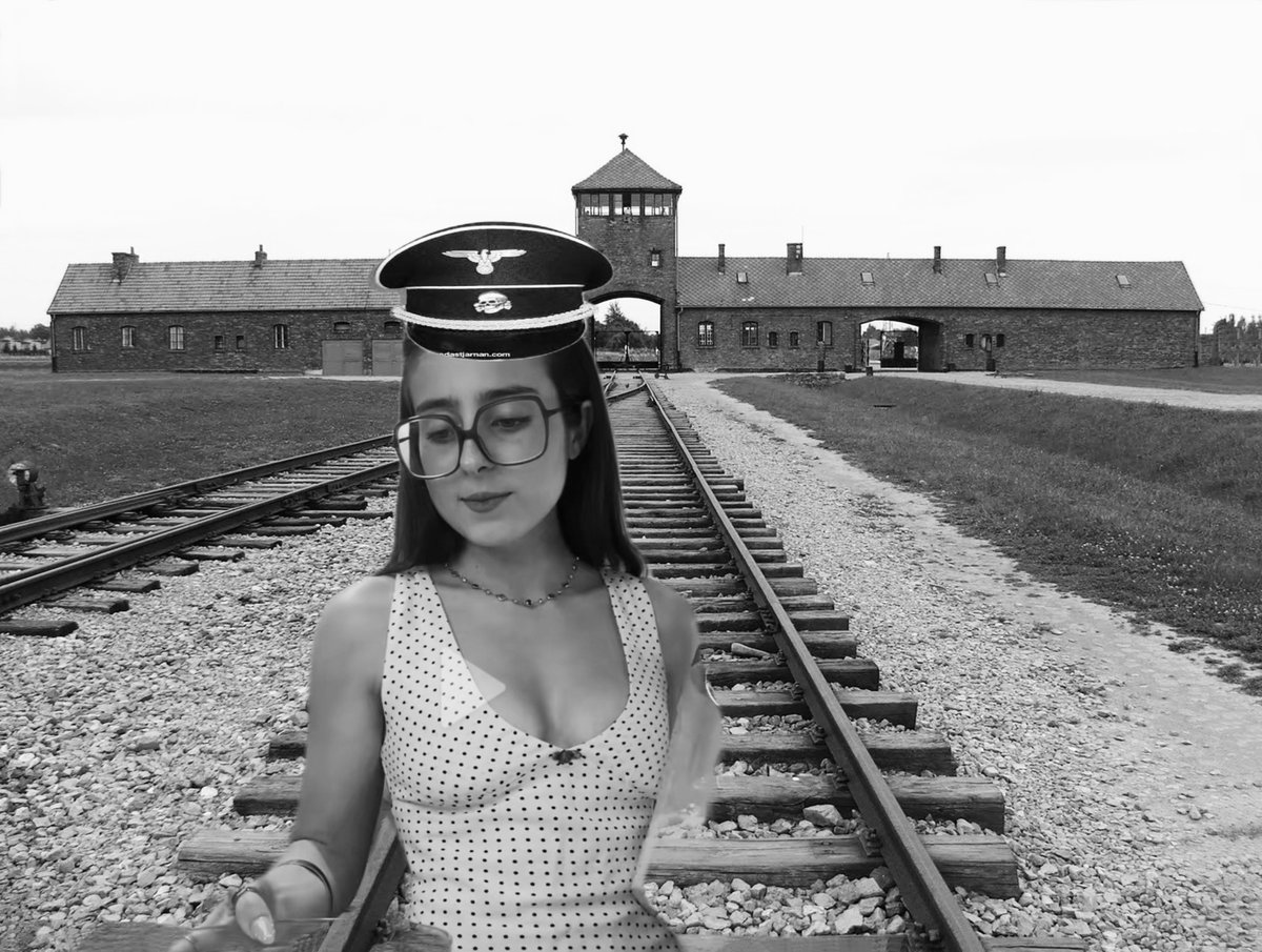 Hoy a Pablo le apetecía la paz en el mundo así que he cogido a los causantes de todos los problemas y los he reunido en un campo a las afueras de Cracovia.