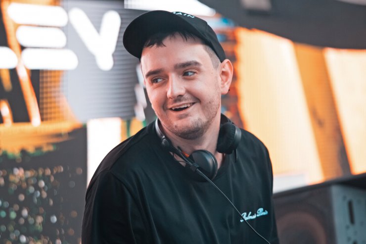 Trance lives on at Ben Hemsley's pool party at Ibiza Rocks dlvr.it/T9T0LQ
