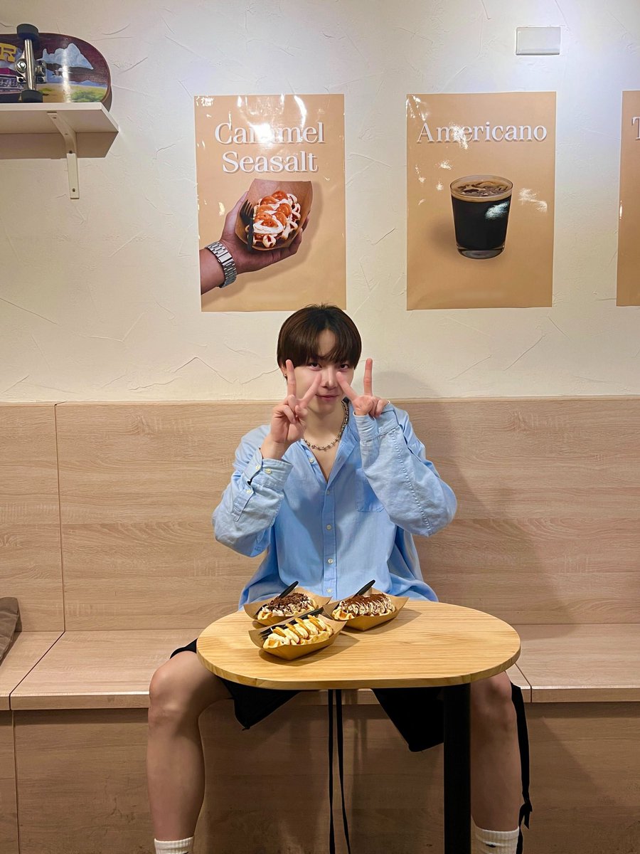 andTEAMPeru's tweet photo. [WEVERSE] 110724

Comer ~ Comer ~ Comer ~~

🔗: https://t.co/sLS0zjjIpM

#andTEAM #앤팀 #NICHOLAS | 🌻 https://t.co/jV5QaIQyzr