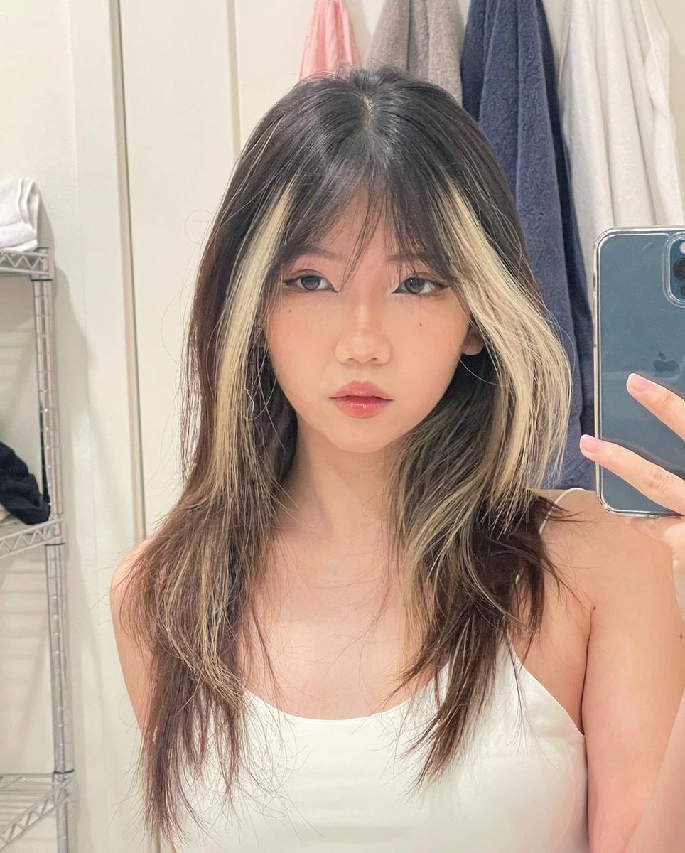 eahdestiny's tweet photo. ꗃ ֢  𝐂𝐄𝐑𝐈𝐒𝐄  𝐇𝐎𝐎𝐃

𝒑ɑrentesco: chapeuzinho vermelha
𝒊dɑde: 18
𝒆xtrɑcurriculɑr: livrobol
𝒑ronomes: ela/dela
𝒔exuɑlidɑde: bissexual

@cericherryw https://t.co/LXm8JCWhi0