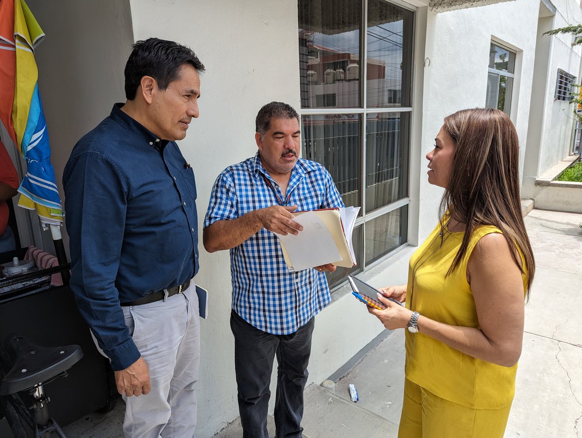 ismed_ssd's tweet photo. El equipo del #ISMED en acercamiento con las áreas de atención a la #SaludMental de la Jurisdicción Sanitaria #3 en #SantiagoPapasquiaro para fortalecer el trabajo en coordinación, en beneficio de la ciudadanía. https://t.co/k52YuFxArL