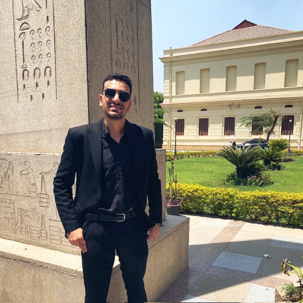 Ahmed____146's tweet photo. Graduated🎓
الحمدلله إنى خرجت بكامل قوايا العقلية https://t.co/rse680NA8P
