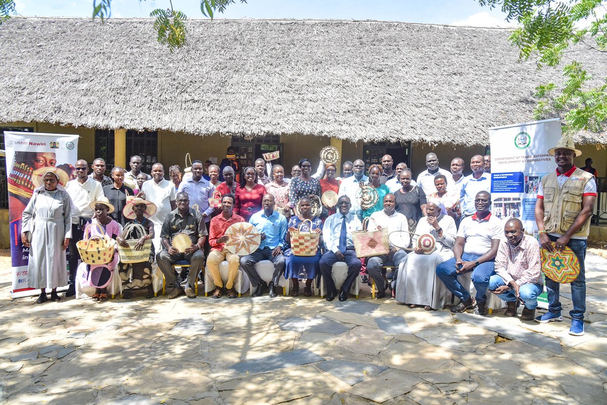 KNCCITurkana's tweet photo. @KNCCITurkana was part of the stakeholders' sensitization workshop on #basketry and marketing. Weaving new opportunities and preserving our rich cultural heritage were key highlights as we empower local artisans and boost sustainable development. #EmpowerArtisans https://t.co/jLycpu1Vng