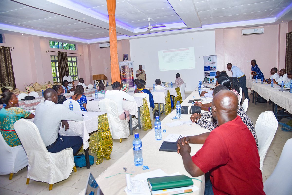 KNCCITurkana's tweet photo. @KNCCITurkana was part of the stakeholders' sensitization workshop on #basketry and marketing. Weaving new opportunities and preserving our rich cultural heritage were key highlights as we empower local artisans and boost sustainable development. #EmpowerArtisans https://t.co/jLycpu1Vng