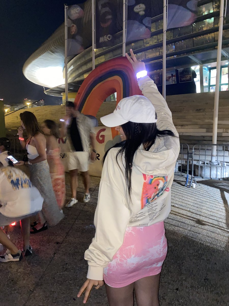 luumiii__'s tweet photo. Próxima parada: MADRIDDDDD 🥹🤯😝😝😝 https://t.co/i8jJo0jDt5