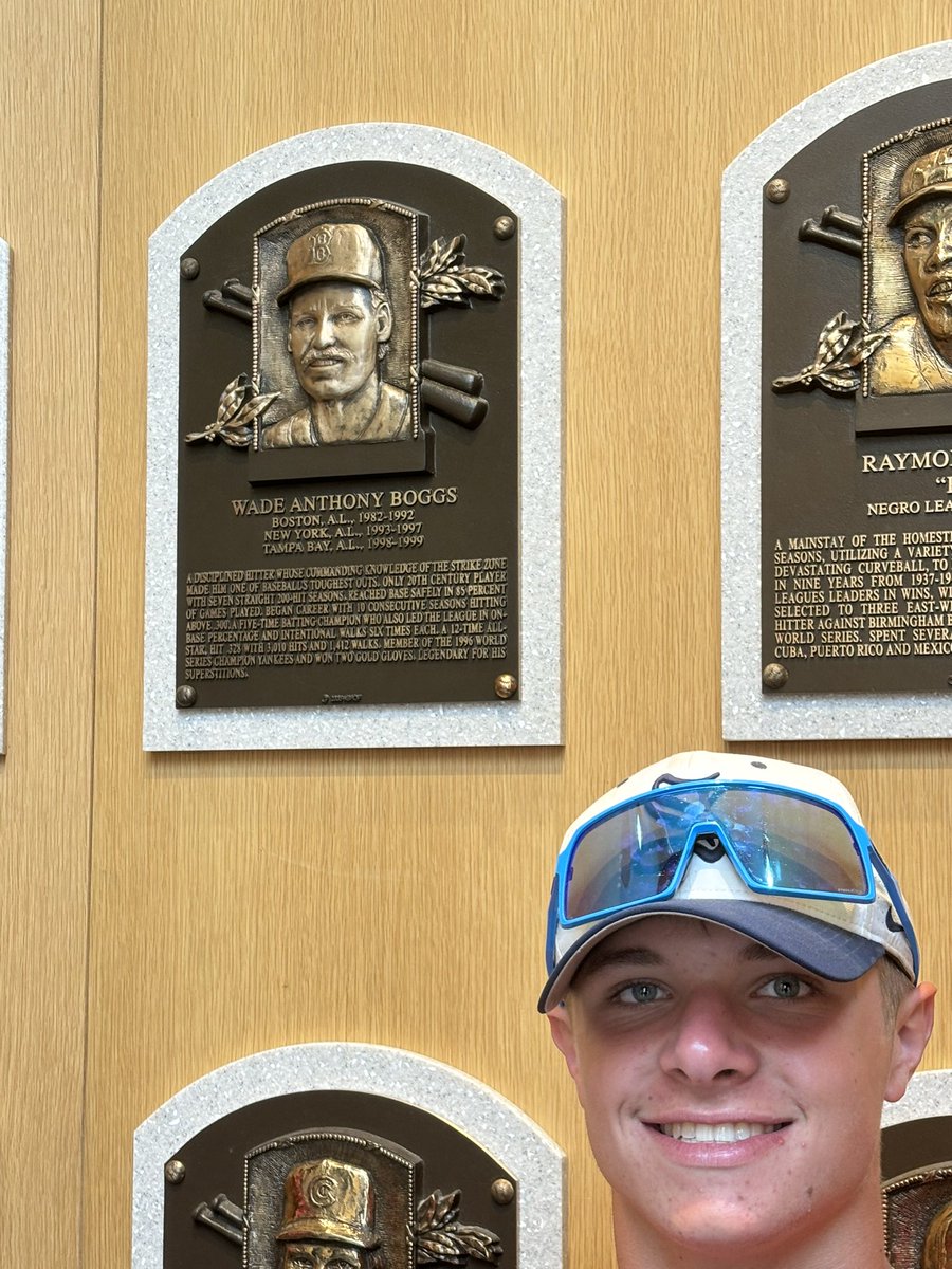 x95cherry's tweet photo. A trip to the hall today and my son read the plaque of one of the great hitters to make the hall by putting the ball in play and hitting for average. @ChickenMan3010 and Tony Gwynn the last of a generation. https://t.co/5SYs7jwyhT