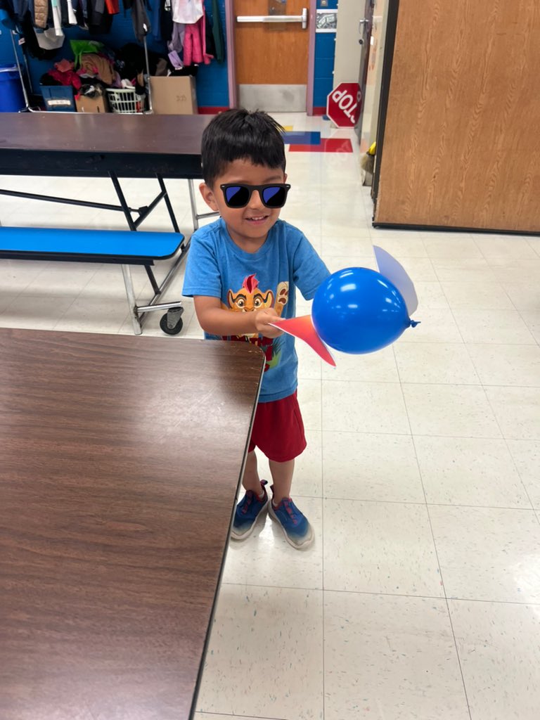 These rising #KinderKids had the best time at their STEAM class!  They made crab claws and experimented with picking things up with them!   10/10!! <a href="/irvingprimaryhp/">Irving Primary</a> <a href="/hpschoolsnj/">hpschoolsnj</a>