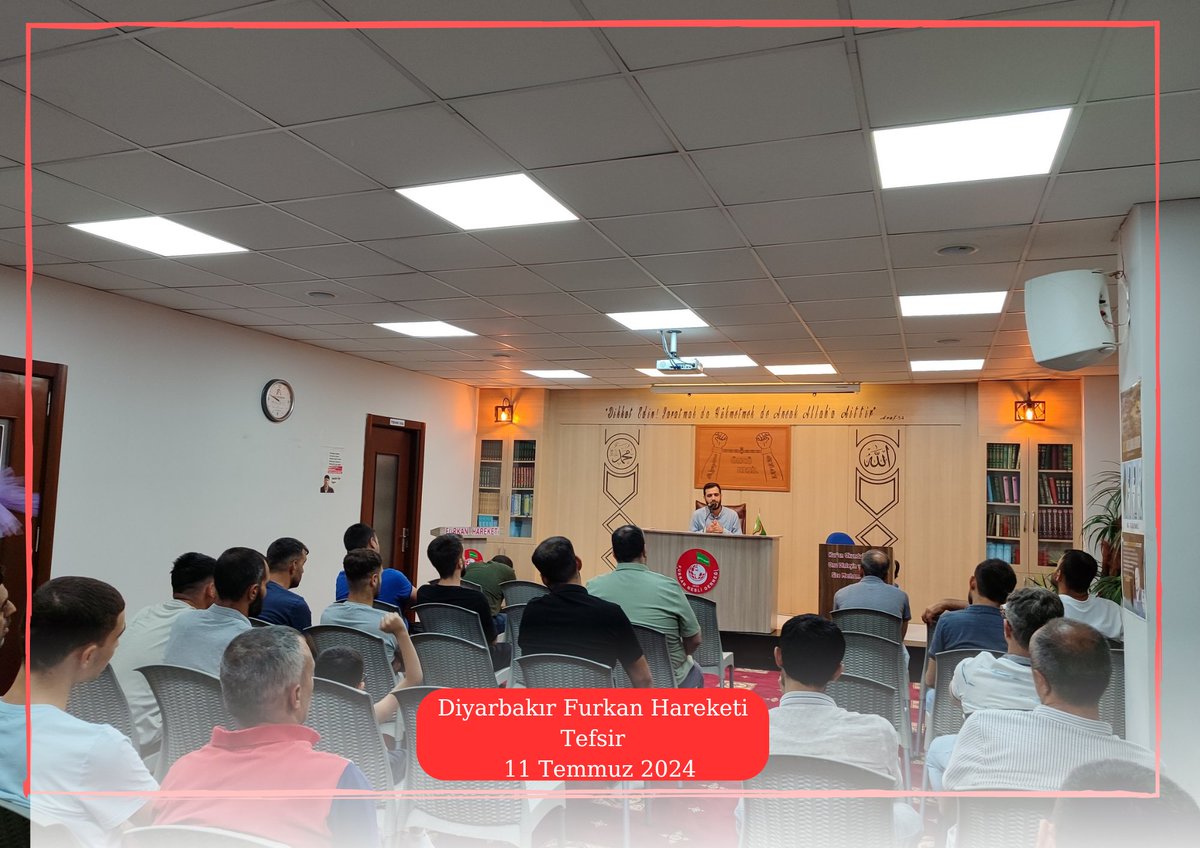 #Tefsirdersi'mizde  bu hafta 𝗶𝗵𝗹𝗮𝘀 𝘀𝘂𝗿𝗲𝘀𝗶 ile devam ediyoruz... 

İhlas Sûresi

▪️De ki: "O, Allah'tır, bir tektir."
▪️ "Allah Samed'dir. (Her şey O'na muhtaçtır; O, hiçbir şeye muhtaç değildir.)"
▪️ O'ndan çocuk olmamıştır (Kimsenin babası değildir). Kendisi de