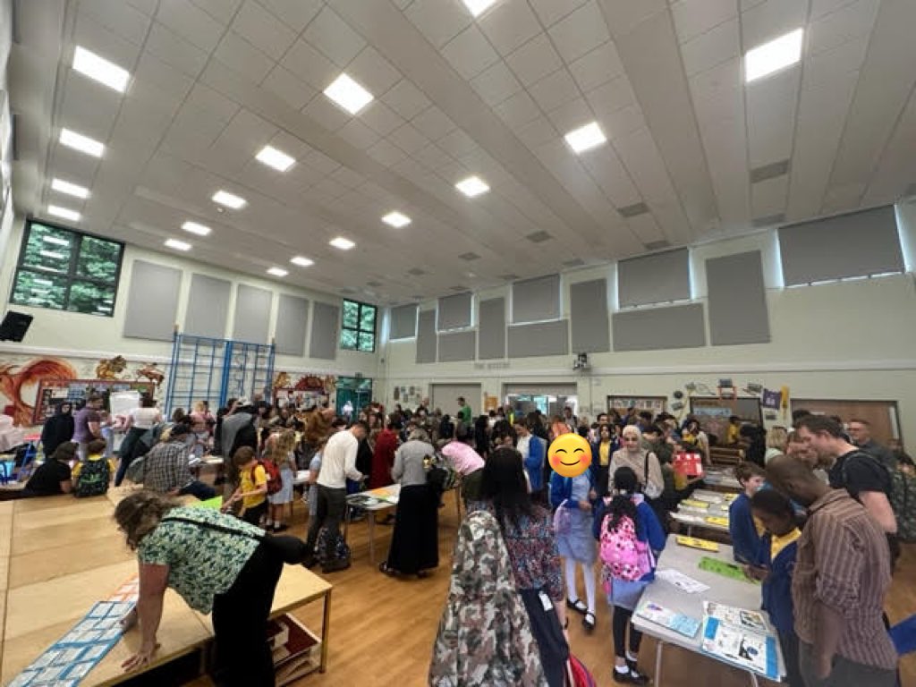 BeaverRoad_Pri's tweet photo. Our Year 4 Writing exhibition was filled with creativity and imagination. #ks2writing #primaryenglish https://t.co/3lZUqZWtbe