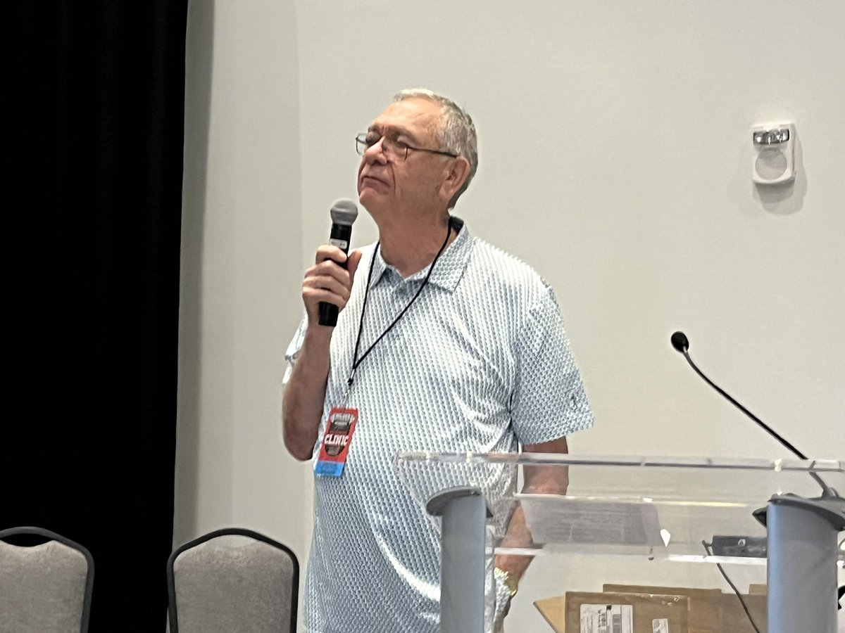 Coach Richard Russo tweet media