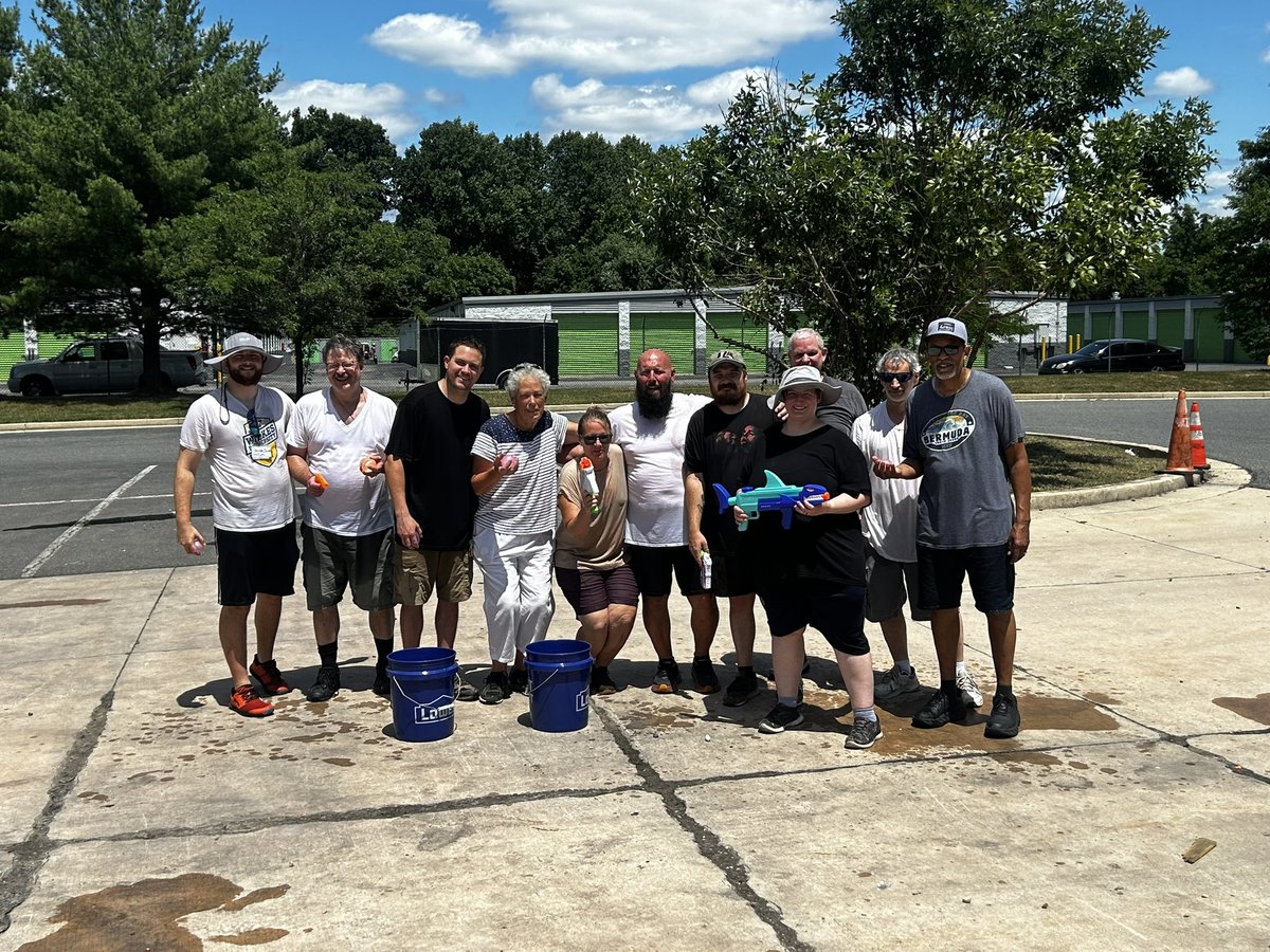 The MST team in 2589 cooling down with a water balloon contest today- looks like you had some fun #R1MSTROCKS <a href="/BlueBoxR1/">@BlueBoxR1</a> <a href="/MYoungsonLowes/">Michael Youngson</a> <a href="/CGrammer6/">CGrammer</a> <a href="/DCT0813MD/">Dante Thomas</a> <a href="/timrobinson0326/">Tim Robinson</a>
