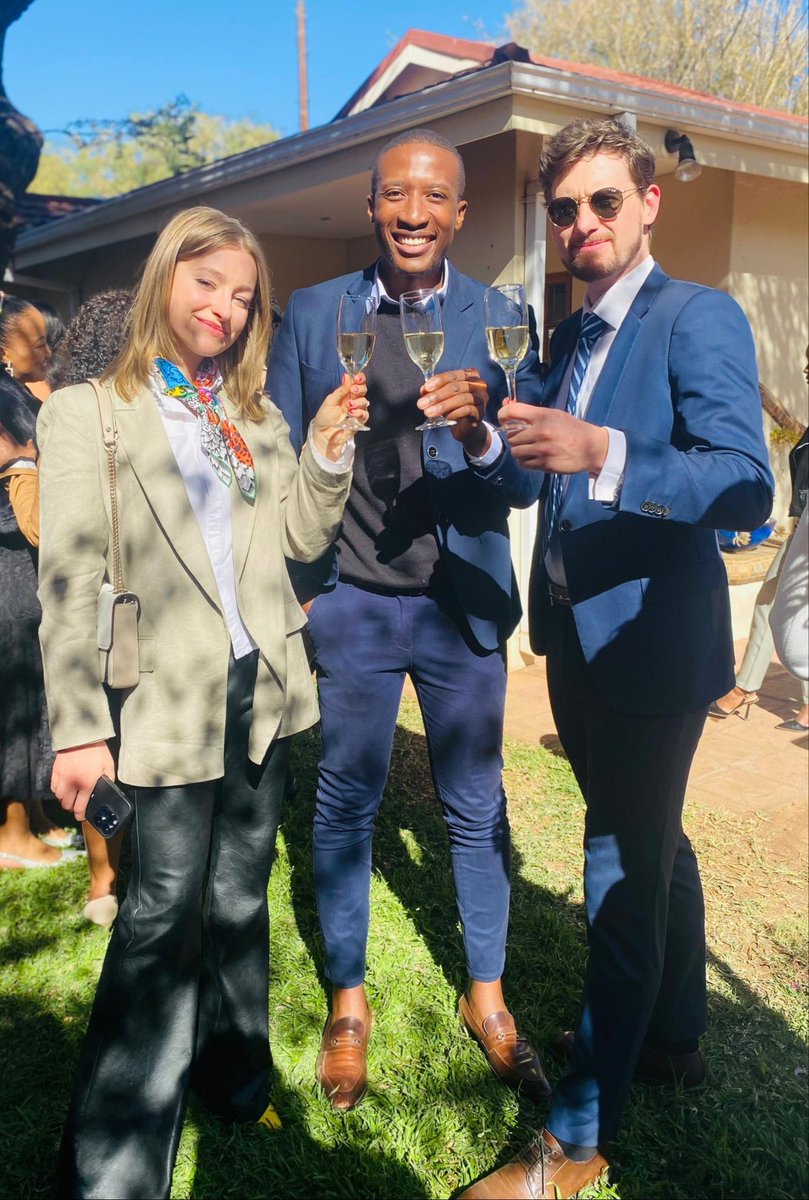 Tebz Mokoto™ tweet media