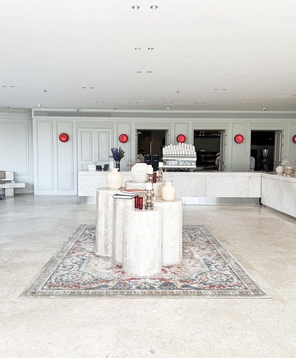 hozughaibi's tweet image. صراحة من افضل تجاربي خلال هالفترة للبيكري بالرياض لفت انتباهي تناسق هوية العلامة التجارية مع التصميم الداخلي والتغليف اعجبني من منتجاتهم التارت البورلبه وكيكة الزعفران  🍰  

مكانهم في الرياض - حي حطين 

maps.app.goo.gl/fVoxfnFt88MA4s…

تجربة _شخصية