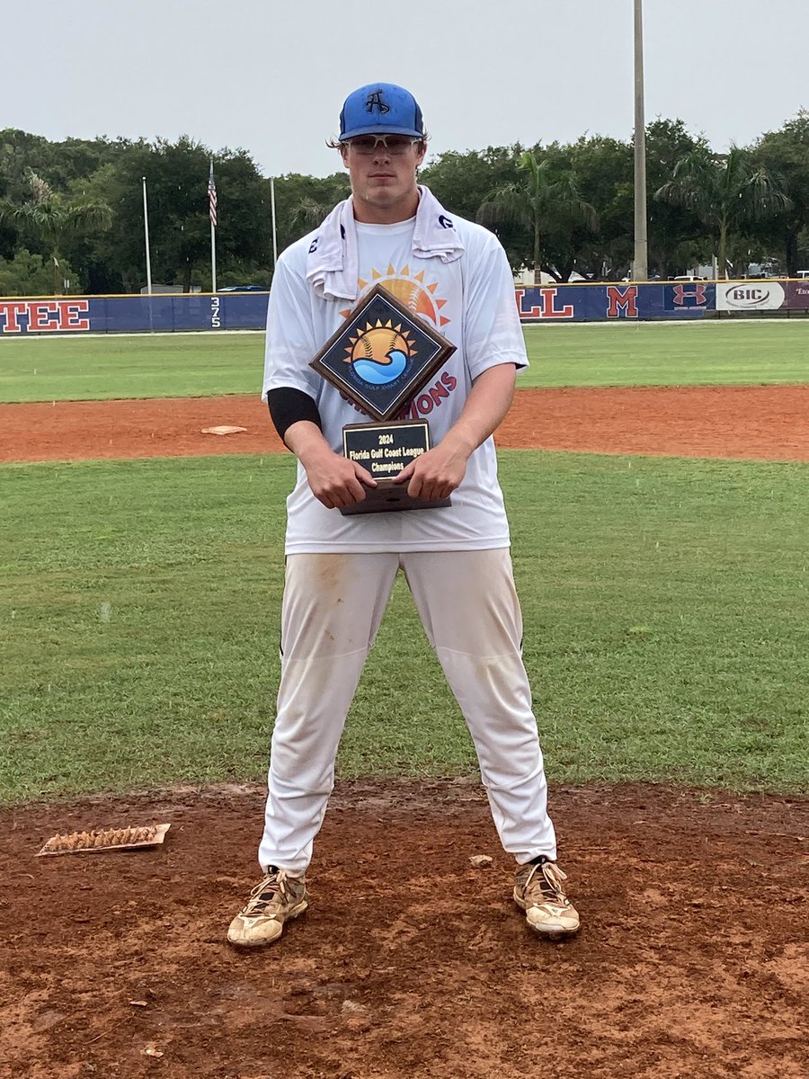 Pitcherdad11's tweet photo. Congratulations to Jared Eisiminger and the Anna Maria Island Tourists on winning the Florida Gulf Coast League championship! @Mingy97689309 @PPL_Lex #hardworkpaysoff https://t.co/YNmBkzGpm9