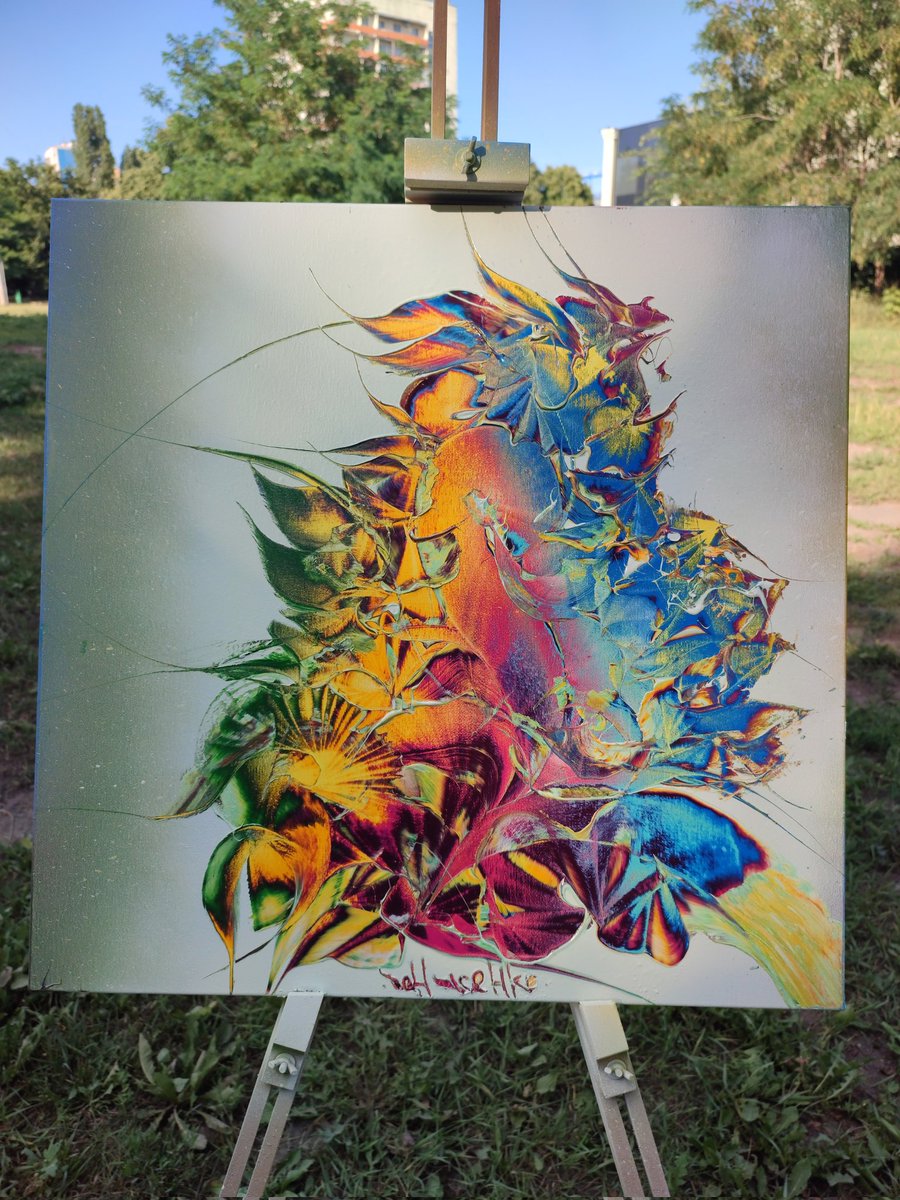 Maks_Denysenko's tweet photo. Good health to you, my dear frens!

Unfortunately I don't have a lot opportunities to do my art, but sometimes it happens in new places and with new friends.

Please check out one of my favourite paintings 🫡

#artist #painting #spraypaint #canvas #artwork https://t.co/65MexUApal