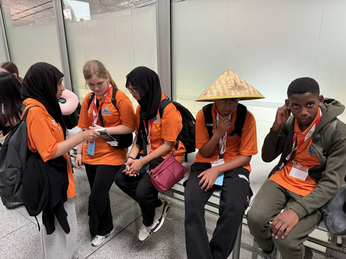 RiversideCampus's tweet photo. Day 10: We left Tianjin this morning and flew out of Beijing airport this afternoon. What a truly incredible 10 days we had. Thank you to @MEP_Excellence, a brilliantly organised trip. https://t.co/4H8eRMltyG