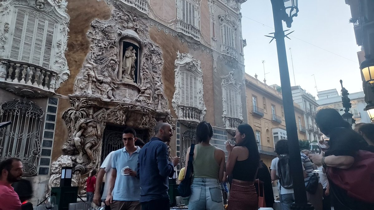 VIBASS 8 tweet media