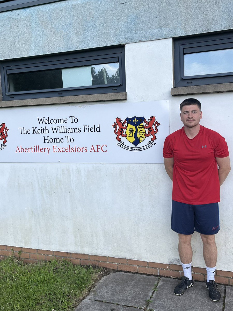 Aber_Excelsiors's tweet photo. Welcome Back Dan Jarrett 

We are delighted to welcome jammy back to the club after few years away at Llanhilleth, where he captained the side to numerous promotions, No doubt he will be a massive asset for us going forward this season. 

Welcome home @jarrett2k8 🐯 https://t.co/hRrns41JQN