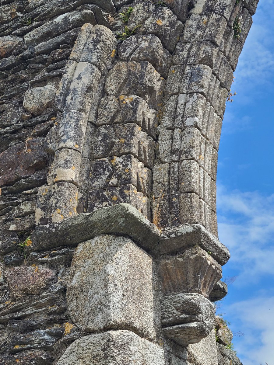 StBridgit's tweet image. Beautiful day to visit Glendalough and the remains of a 6th century monastic settlement. I love County Wicklow so much, it's just beauty everywhere you go.