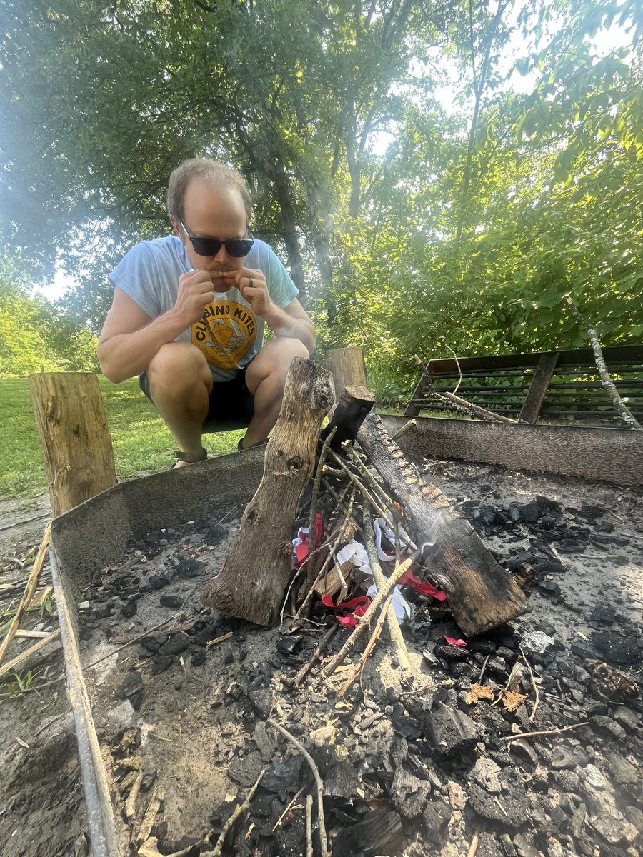 BuffaloGalaxy's tweet photo. Benefits of having an Eagle Scout in the band. Playing at Alluvial brewing in Ames Iowa. Music starts at 7pm! https://t.co/fk3IdlG27E