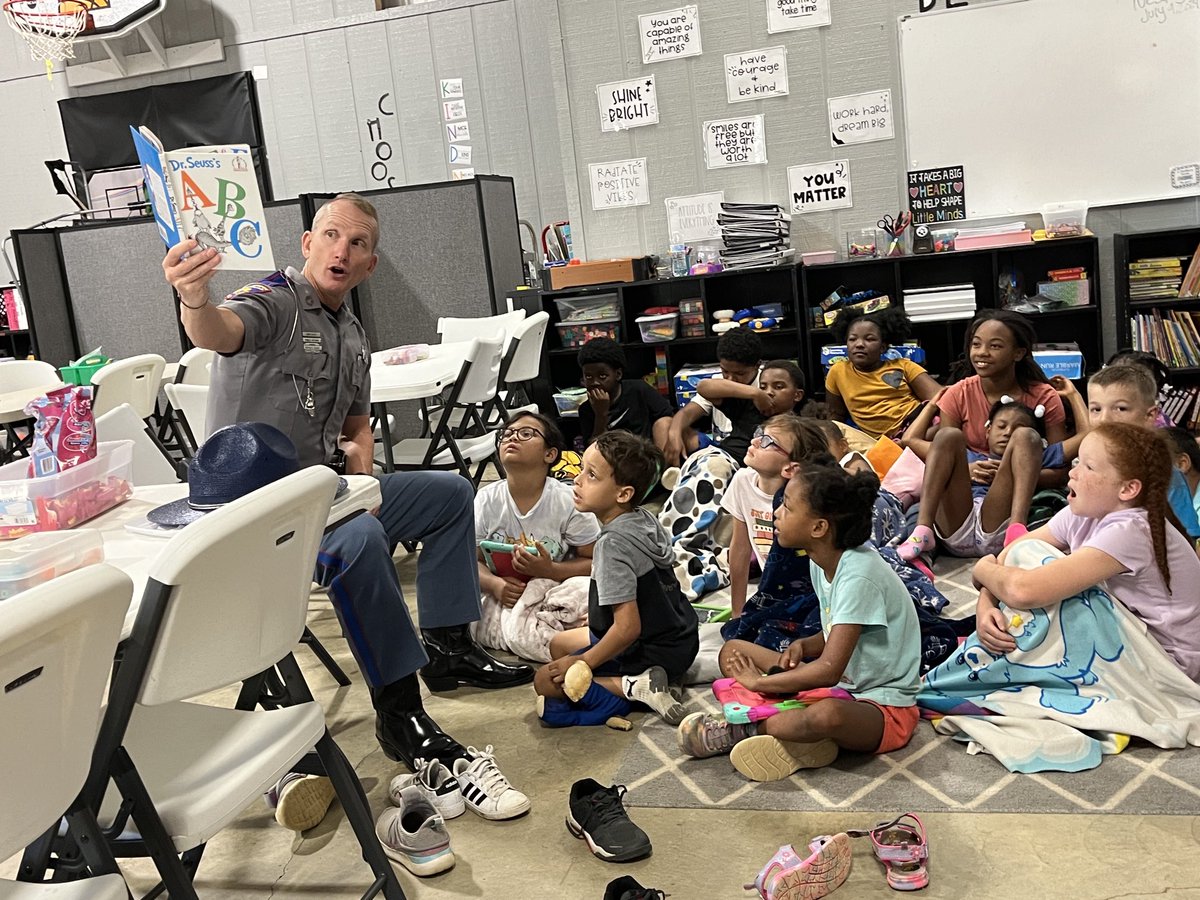 MHPTroopF's tweet photo. Thank you, Rainbow Learning Center of New Albany, for allowing MHP to come and speak to your students during the MHP Troop F Summer of Reading and Safety! #MHP #SummerOfReadingAndSafety https://t.co/L1AmfTfnb1