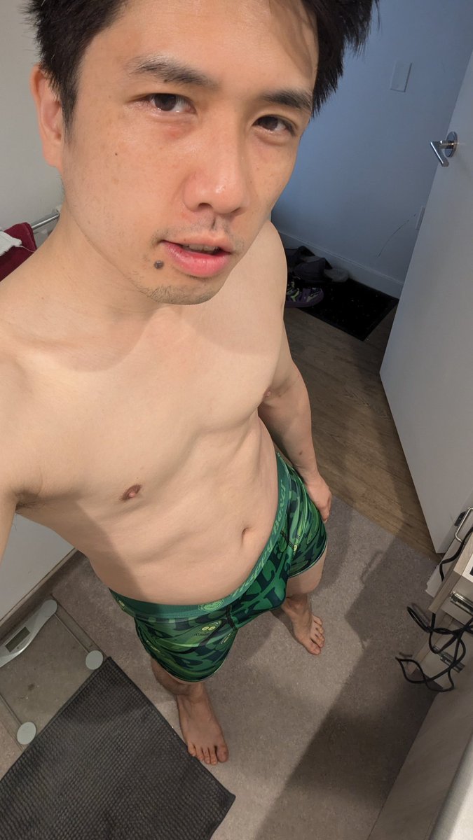 AmenoKitarou's tweet photo. Occasional plug of the slut wirru account 😈
@WirruAfterDark https://t.co/yCsKSkq1Jd