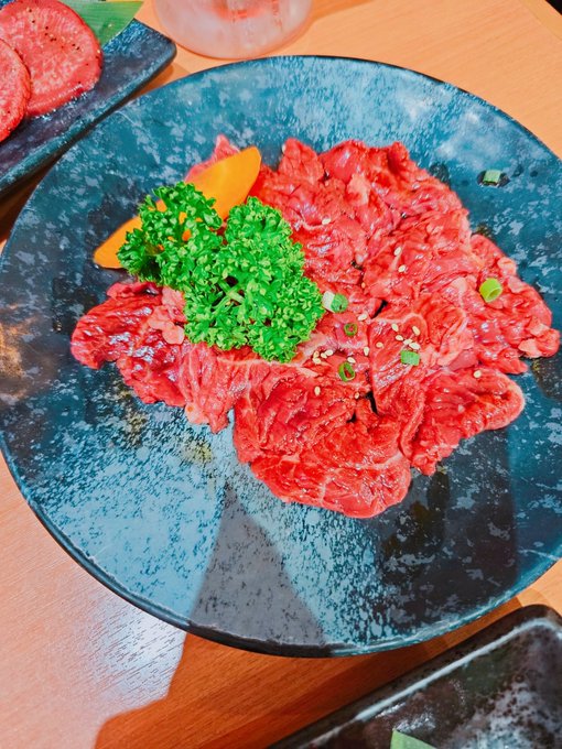 おはようございます!🌞
昨日精力をつけるために食べた焼き肉の写真を添えて…🥩
がんばるぞーー!! 