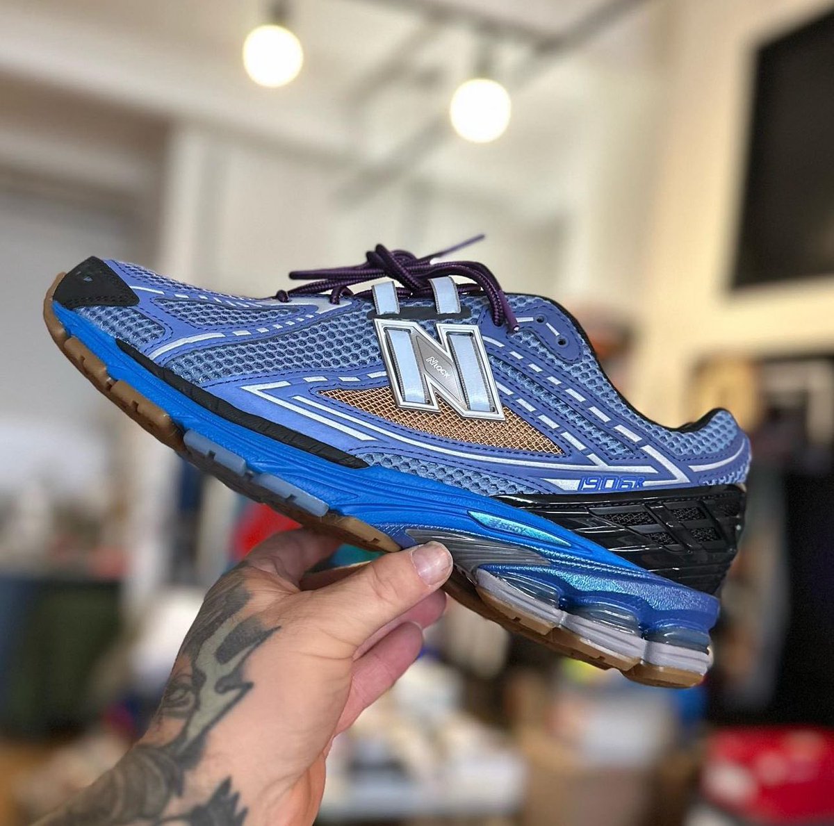 SneakerAlertHD's tweet photo. Action Bronson x New Balance 1906R dropping tomorrow 10am ET

Rosewater:https://t.co/Hie0iHF8mw
Medusa Azul:https://t.co/zpfy406gFa https://t.co/tr2Mnz28vI