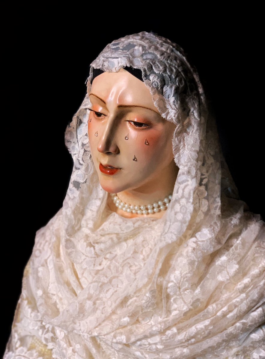 Luukasssx's tweet image. ATENCIÓN ⚠️ 

Me encuentro en búsqueda de alguna parroquia o iglesia que pueda y quiera hacerse cargo de esta Dolorosa realizada por mi en este año escolar, se agradece difusión para conseguir que la imagen pueda exponerse al culto. 

SIN ÁNIMO DE LUCRO MONETARIO DE NINGÚN TIPO.