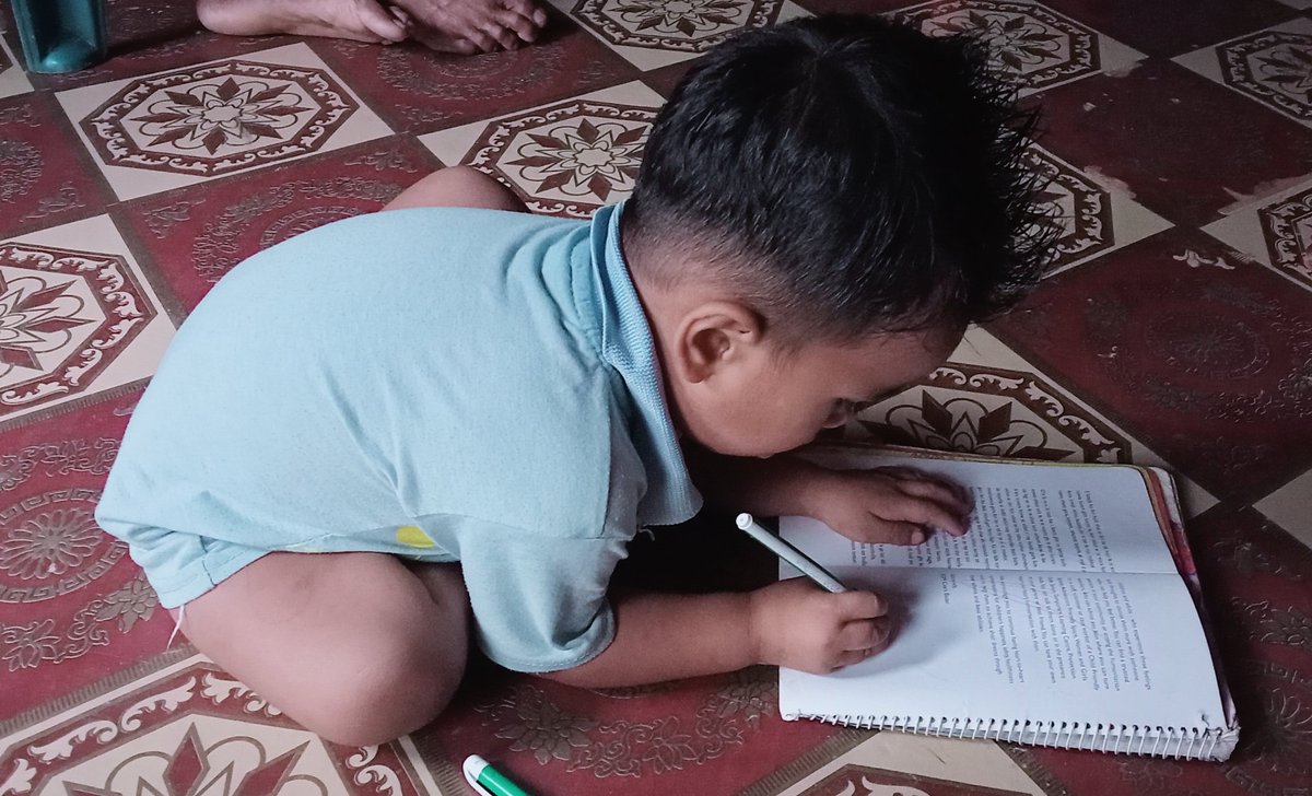 RohingyaS42887's tweet photo. Every Children have right to study education but we Rohingya children are not getting any right of Education, we are not getting any opportunity to study properly.
Please save our children 🙏 https://t.co/piL5iUKJJD