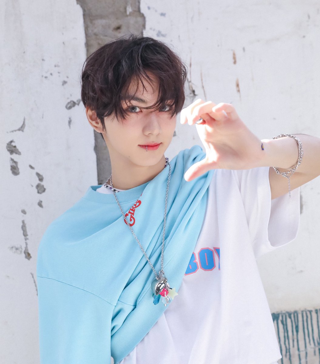 [INFO] 240712

Jungwon will be a special MC at SBS Inkigayo airing on July 14 (2:20PM KST)!

<a href="/ENHYPEN_members/">ENHYPEN</a> <a href="/ENHYPEN/">ENHYPEN OFFICIAL</a> #ENHYPEN #엔하이픈 #JUNGWON #정원