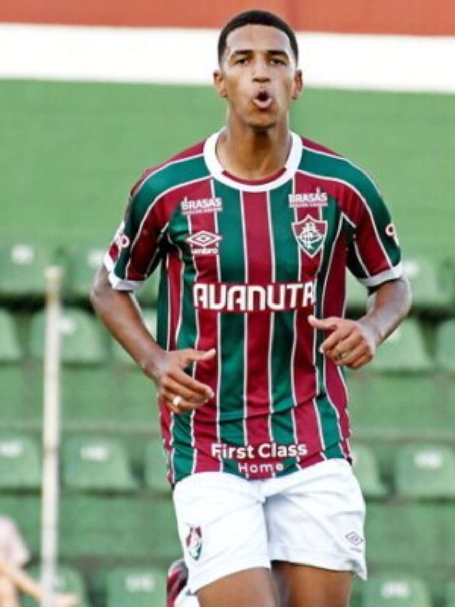 O CAMPO GRITA!
Se o Mano quer salvar o Fluminense precisa usar os mlks 

Jogada incrível do Esquerdinha para o gol do Kauã Elias. 

Acordem !