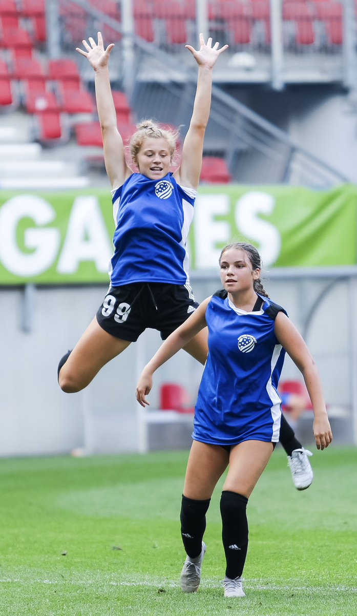 Throw back Thursday to the best week of soccer yet.  Me desperately watching my goal go in and the early celly by Daisy.   …My celly came about 4 seconds later.  #unitedworldgames