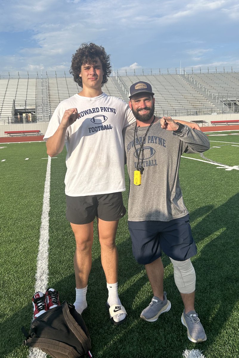Tyler Drake (@tylerdrake25) on Twitter photo After a great camp today I got my 1st offer to play football <a href="/HPUFootball/">Howard Payne University Football</a> Thank you for seeing my skills and determination. <a href="/satxhsfb/">SATXHSFB</a> <a href="/DBCoachForde/">Nick Forde</a> <a href="/BDammone/">Along The Wire</a> <a href="/irvin8robert/">Robert Irvin</a> <a href="/SAVeteransFBall/">Veterans Memorial Football™️</a> <a href="/CoachMBullock/">𝐂𝐨𝐚𝐜𝐡 𝐌𝐚𝐭𝐭𝐡𝐞𝐰 𝐁𝐮𝐥𝐥𝐨𝐜𝐤</a> After a great camp today I got my 1st offer to play football <a href="/HPUFootball/">Howard Payne University Football</a> Thank you for seeing my skills and determination. <a href="/satxhsfb/">SATXHSFB</a> <a href="/DBCoachForde/">Nick Forde</a> <a href="/BDammone/">Along The Wire</a> <a href="/irvin8robert/">Robert Irvin</a> <a href="/SAVeteransFBall/">Veterans Memorial Football™️</a> <a href="/CoachMBullock/">𝐂𝐨𝐚𝐜𝐡 𝐌𝐚𝐭𝐭𝐡𝐞𝐰 𝐁𝐮𝐥𝐥𝐨𝐜𝐤</a>