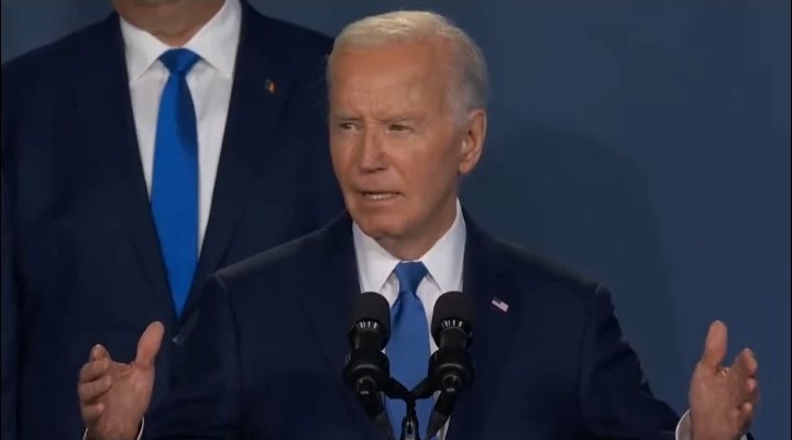 SokolovFacts1's tweet photo. Breaking news ❗
President Biden just referred to Big Boss as "Solid Snake" in recent interview https://t.co/G7KGvy3NQX