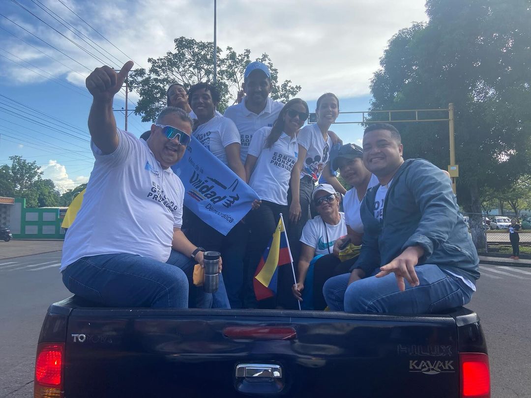sansimon_ad's tweet photo. Este 28 de julio lo vamos a lograr! #vamosaganar 

Con una gran caravana damos el inicio a la campaña electoral  en UNIDAD.

¡@egonzalezurrutia presidente!

#Vamosaganar
#ADconecta
#EdmundoPresidente https://t.co/wt1ZW2VOIs