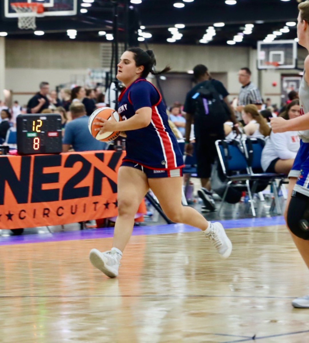 NYBBallAcademy's tweet photo. Unreal effort. Defensive intensity, focus, gritty effort. WOW. HUGE GAME 2 WIN OVER A VERY TOUGH INDIANA PRIDE GROUP!! 

Reese Carlo LEADING US THE WAY W/ 20 PTS, PERFECT FROM THE FT LINE!!
Natalie Eldrodt W/ 9 PTS 3 3’S
Eve Girardi W/ 11PTS 
Charlotte March W/ 8 HUGE PTS 

2-0!!! PROUD!!!