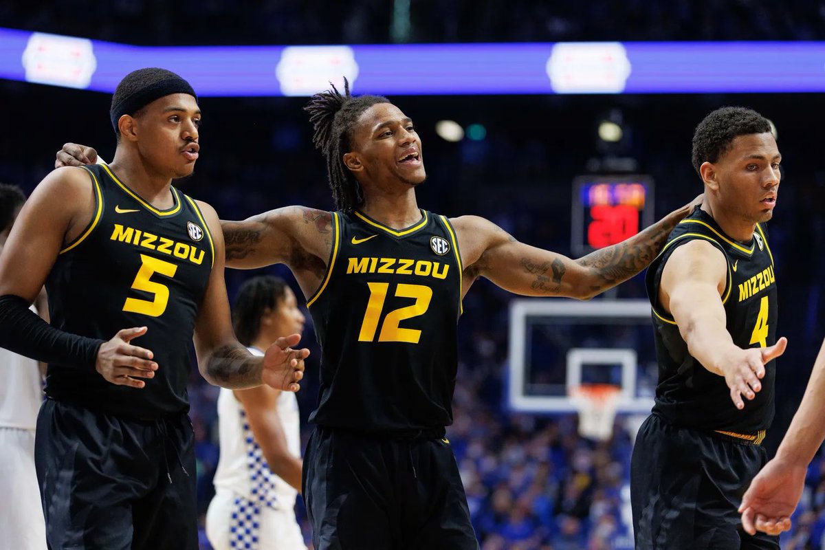 CJ Ingram (@ingramcj_) on Twitter photo #AGTG Blesses to receive an offer from the University of Missouri!! #Miz <a href="/MizzouHoops/">Mizzou Hoops</a> <a href="/fl_Rebels/">Florida Rebels</a> <a href="/CIngram_85/">Cornelius Ingram</a> <a href="/CoachBowie_HHS/">Greg Bowie</a> #AGTG Blesses to receive an offer from the University of Missouri!! #Miz <a href="/MizzouHoops/">Mizzou Hoops</a> <a href="/fl_Rebels/">Florida Rebels</a> <a href="/CIngram_85/">Cornelius Ingram</a> <a href="/CoachBowie_HHS/">Greg Bowie</a>