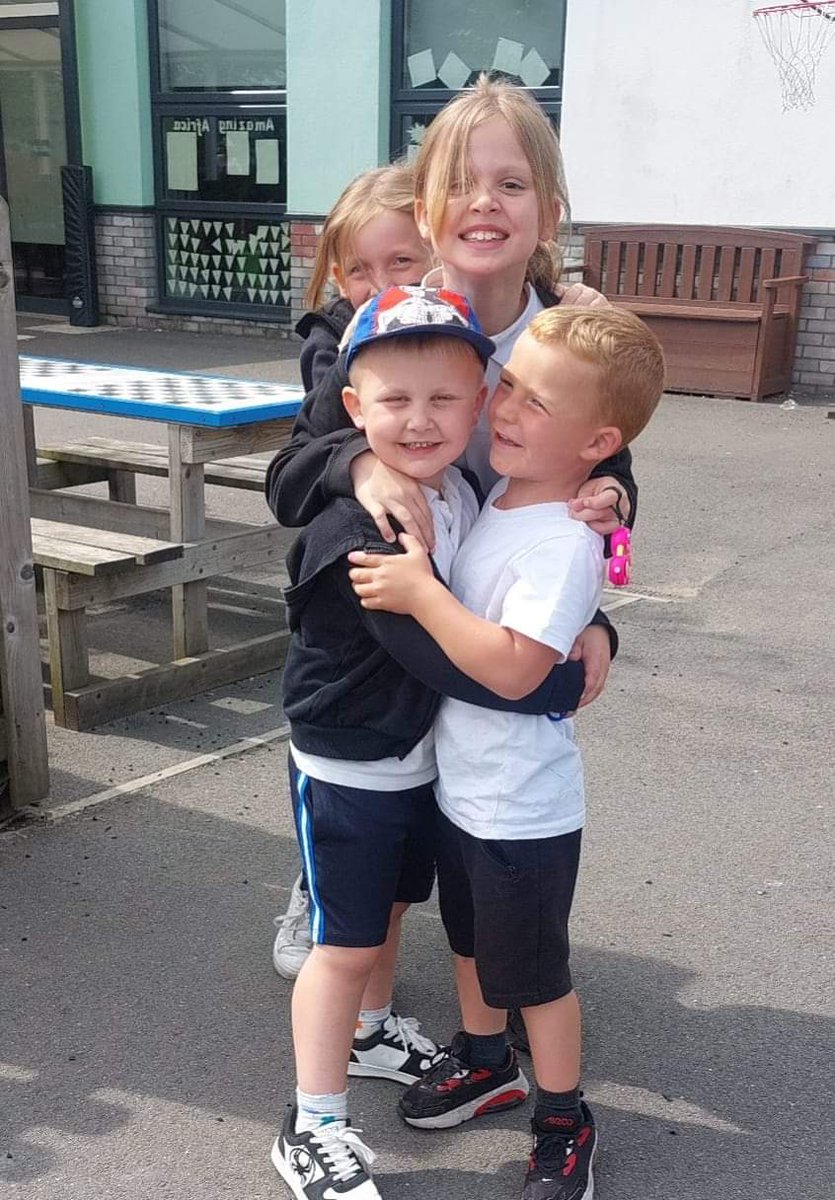 Lesleyfielding tweet media