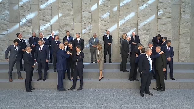 Melbow's off to @MelFrancesBooks tweet media