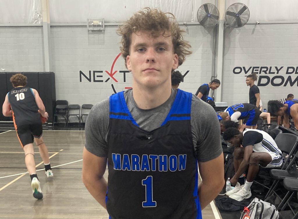 #OTRElite32

Tennessee Marathon earns a hard fought win this afternoon.

The duo of Avyion McCleton (16p) and Gabe Davenport (15p) led the way.

📌 <a href="/TNMARATHONHOOPS/">TENNESSEE MARATHON</a>