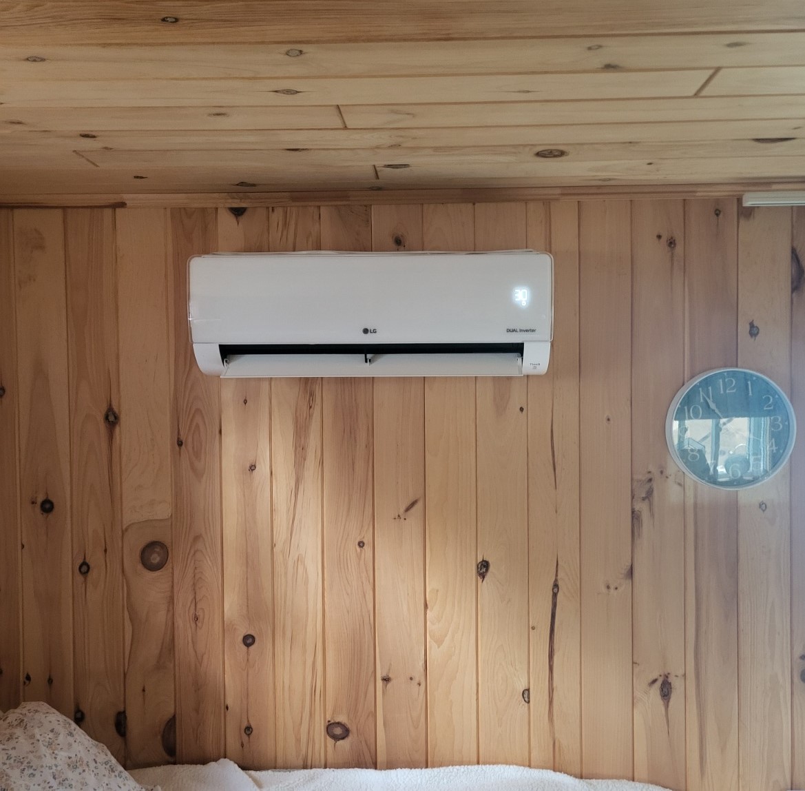 More Comfy Peeps in town!!!

Get a Ductless Heat Pump for as low as $10 a week!

Schedule your Free Estimate at andmar.ca

#andmar #heatpump #comfort #saving