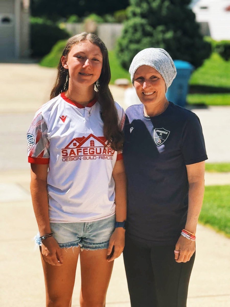 SpfldFC's tweet image. One last thank you this season 🦌

Chris and Seth Tavenor (1st pic) came and helped set up the field for games and did announcing🔥

The 2 pics are a few of our ball boys this season!

The last pic is our super fans (Keely and Emma Burton) - they came to every game this season 🫶🏼