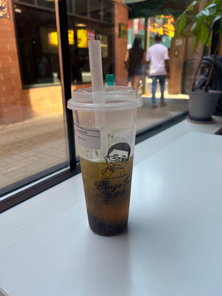 bingobobachi's tweet photo. What's happening at Bingo Tea in Chicago?! 🍹✨ Come and enjoy our delicious boba drinks! Perfect for any time of the day. 

#BingoTea #ChicagoBoba #BobaLovers https://t.co/FWe1DxG3bS