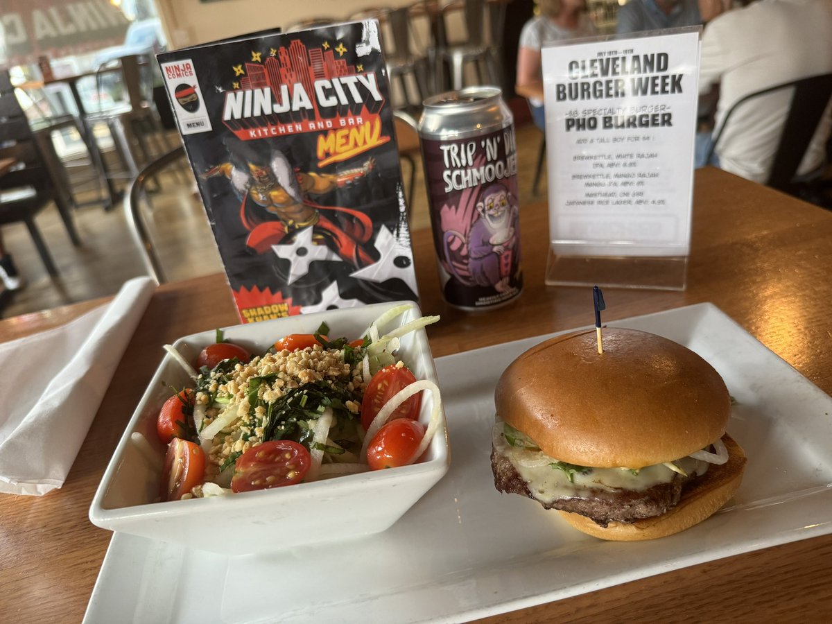 Bob Thomas tweet media