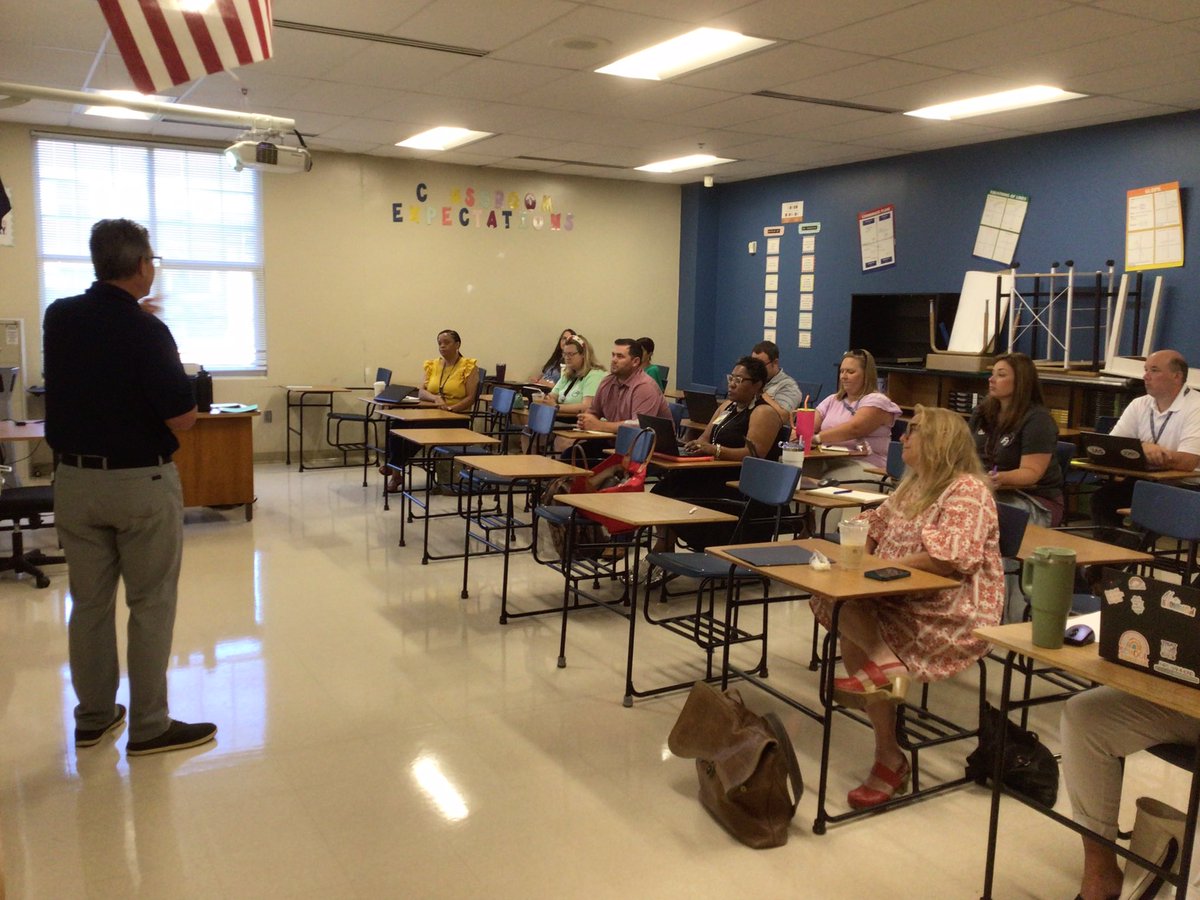 GCS Academics tweet media