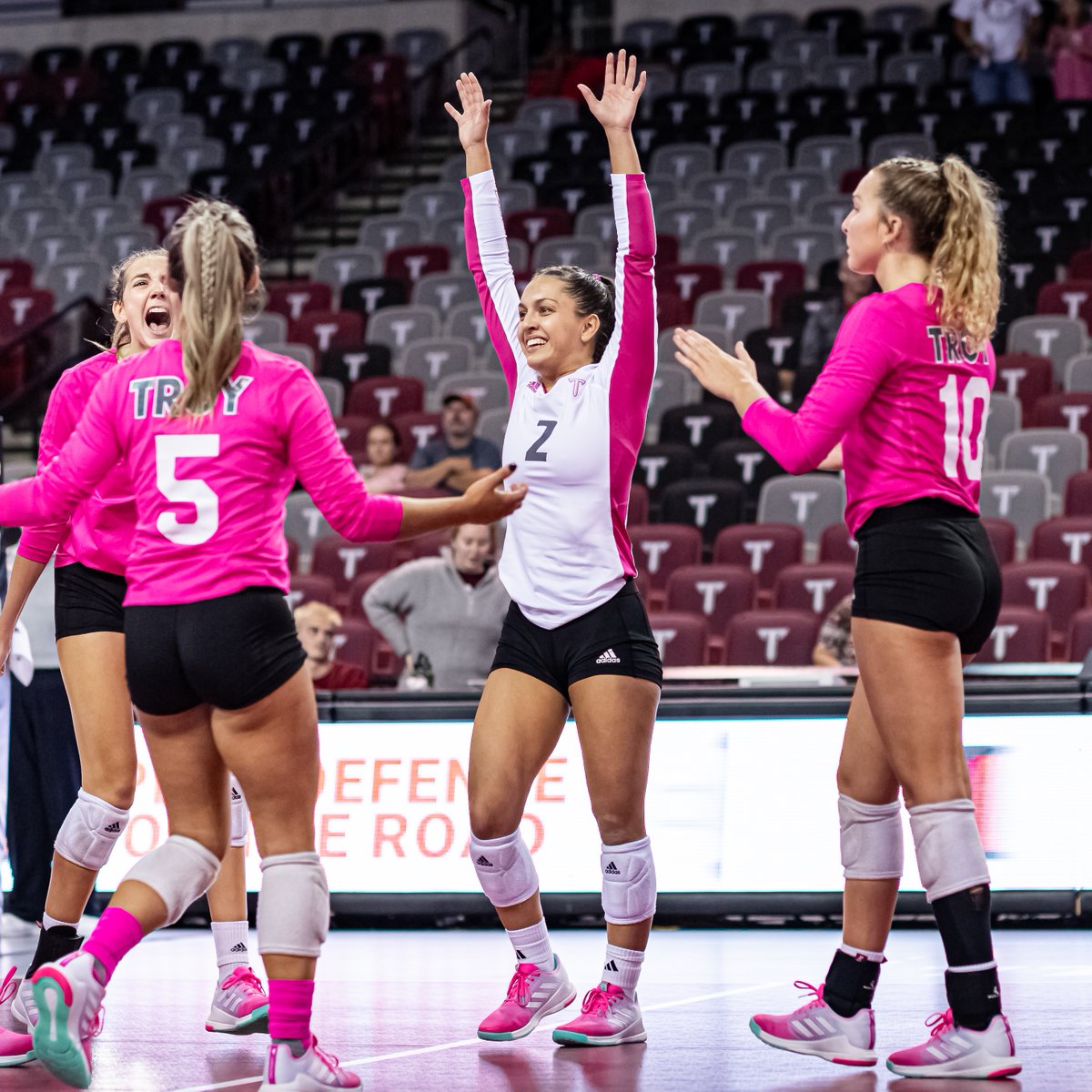 TroyTrojansVB's tweet photo. ONLY 50 MORE DAYS 🙌

The volleyball season is right around the corner! 

#BuildTheEmpire | #OneTROY⚔️🏐 https://t.co/A30PMA6klR