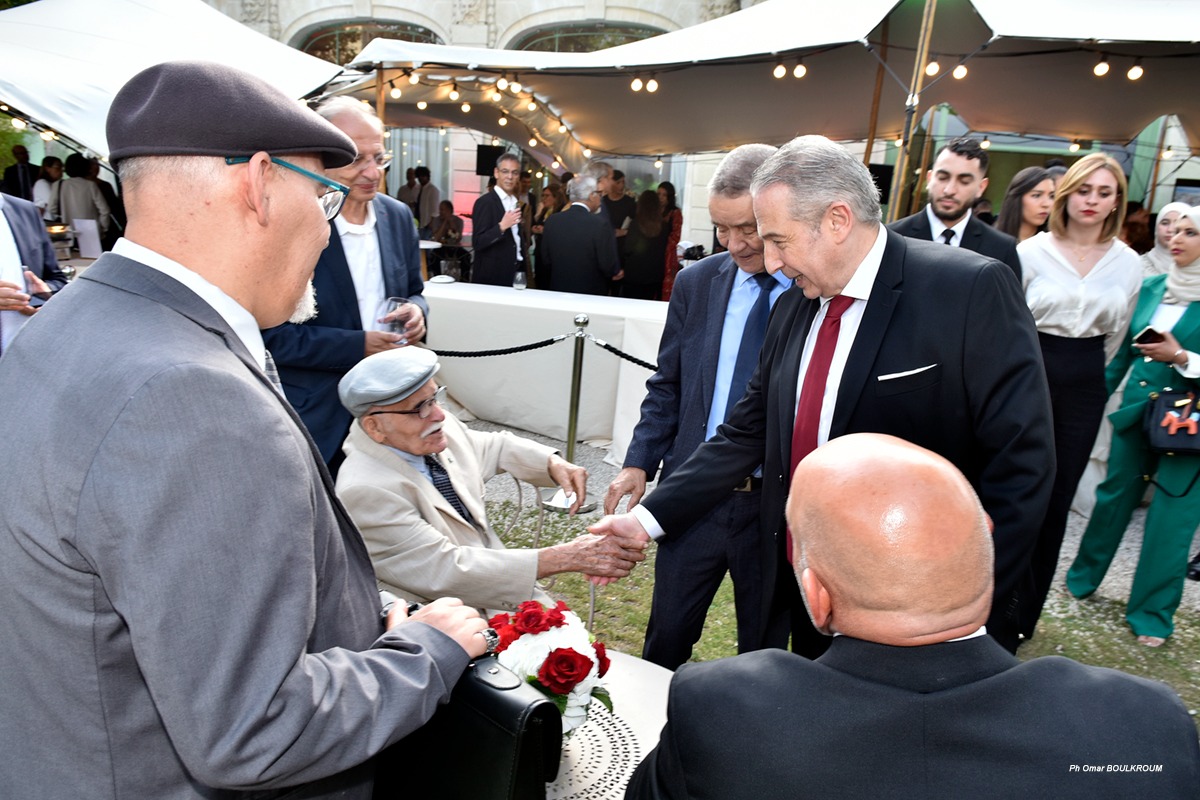 Célébration de la #FêteDeLIndépendance &amp; de la #Jeunesse: Ambiance chaleureuse et moment de communion &amp; de fraternité avec les membres de la #Communauté_Algérienne pour renouveler notre fidélité au serment de nos Valeureux #Martyrs &amp; notre engagement à bâtir l’#AlgérieNouvelle 🇩🇿