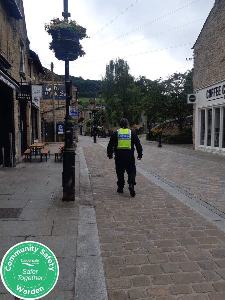 TEAM 1 |

Officers 302 and 338 foot patrolling around Hebden this evening, engaging with local businesses and visiting ASB hotspots. 

| <a href="/Cswtim/">CSW Tim Calderdale Council</a> | <a href="/VisitHebden/">Visit Hebden Bridge</a> | #SaferCalderdale | #Calderdale |